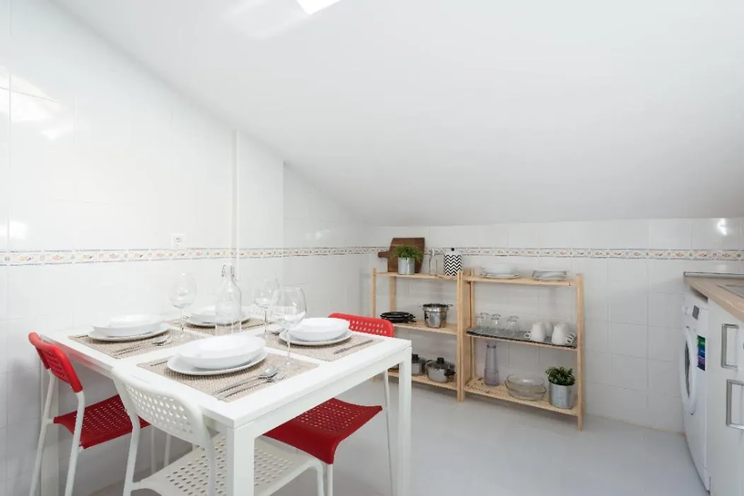 Hygge Apartment Center Near To The Beach Free Parking 2R Malaga